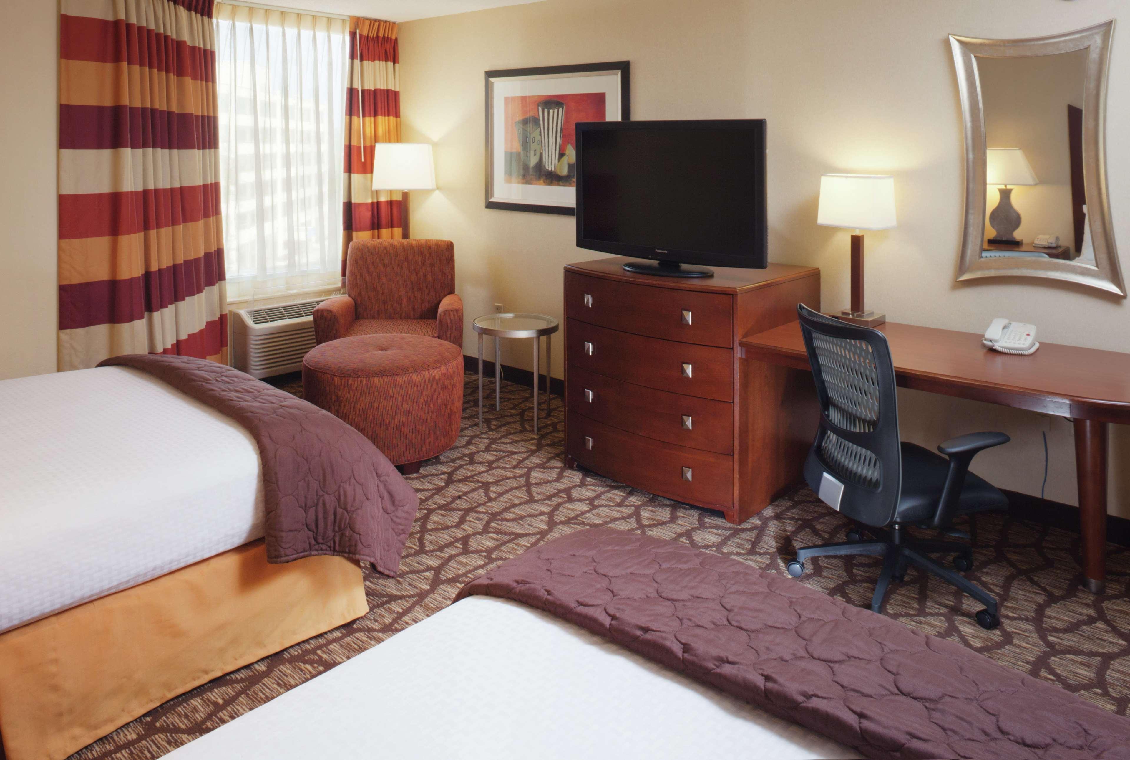 Doubletree By Hilton Jackson Hotel Exterior photo