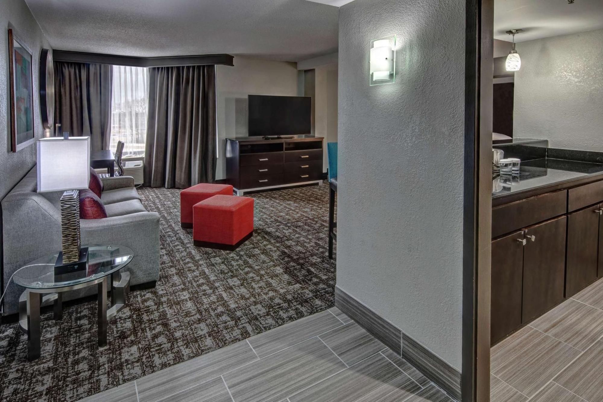 Doubletree By Hilton Jackson Hotel Exterior photo